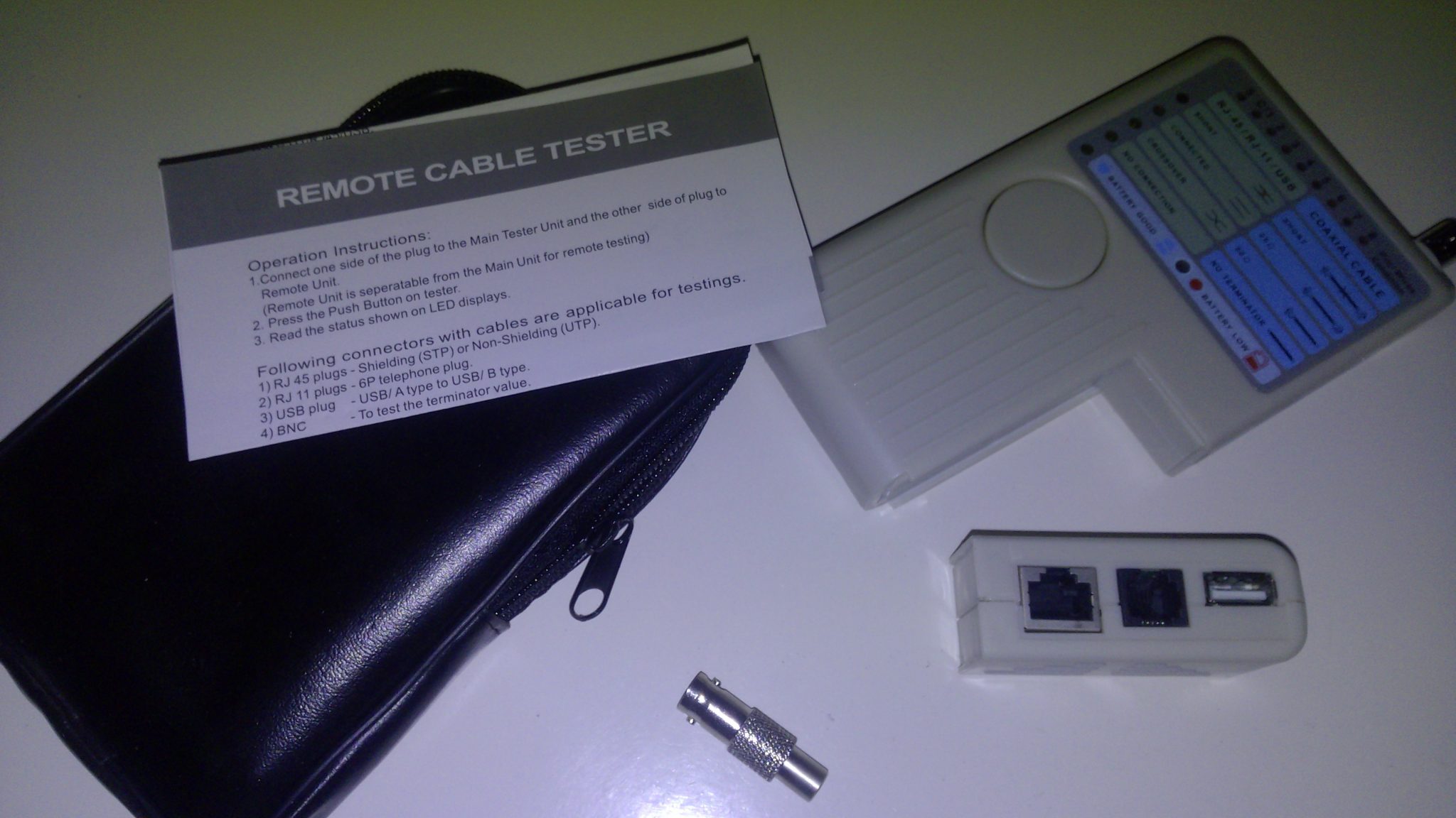 4-in-1 kabel tester zoals geleverd